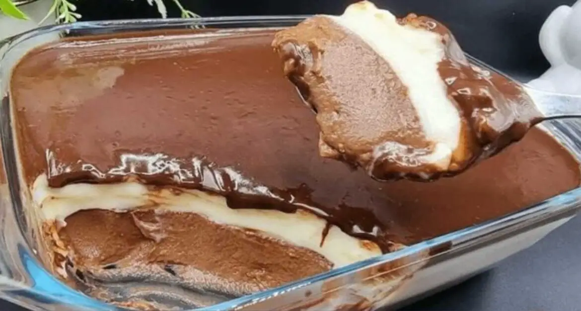 Desert fără coacere cu două tipuri de cremă
