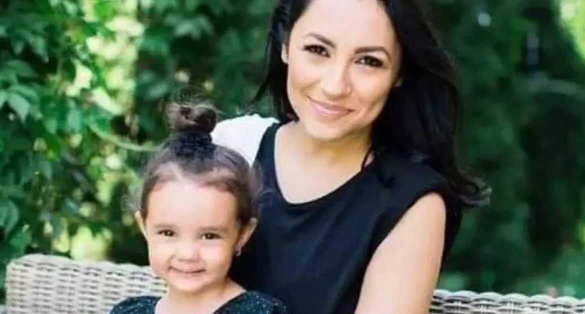 Eva Măruță le lasă fără replică pe Andra și Andreea Raicu cu întrebările sale surprinzătoare