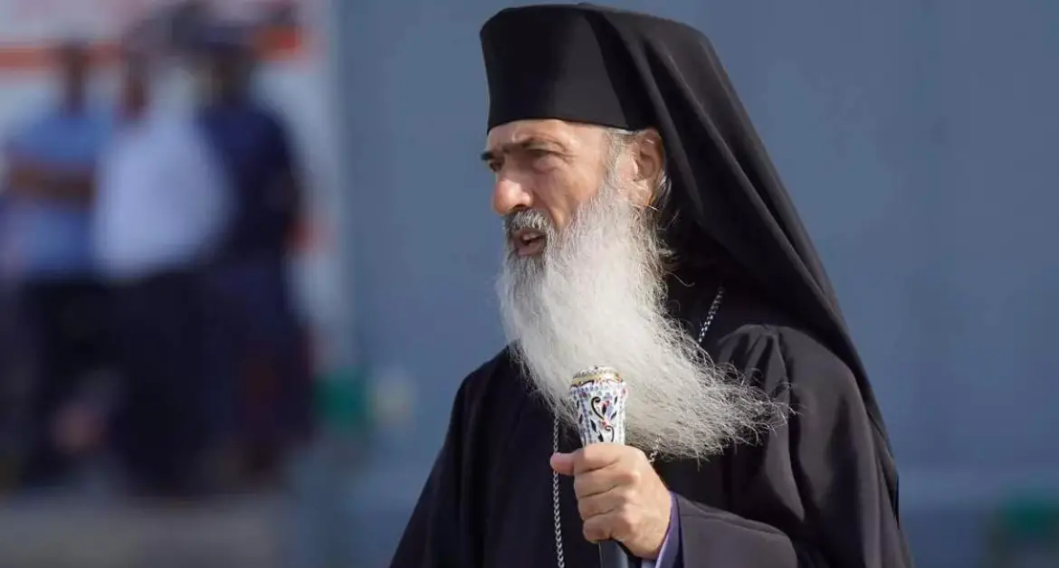 Mesajul controversat pentru femeile bătute al Înalt Prea Sfințitului Teodosie: „Trebuie să-ți duci crucea!”