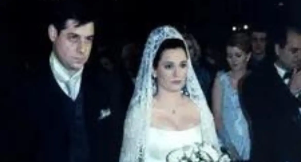 Rochiile de Mireasă ale Vedetelor: Andra, Andreea Bănică, Andreea Esca și Delia