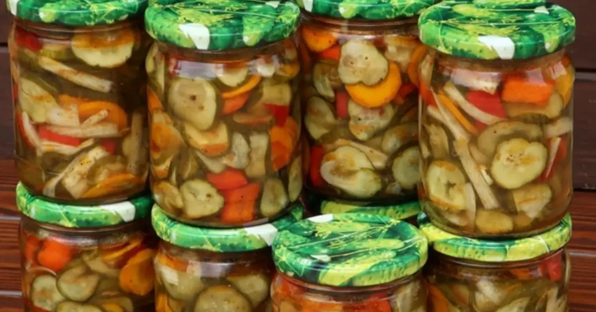 Rețetă de murături asortate – legume crocante și pline de culoare pentru iarnă