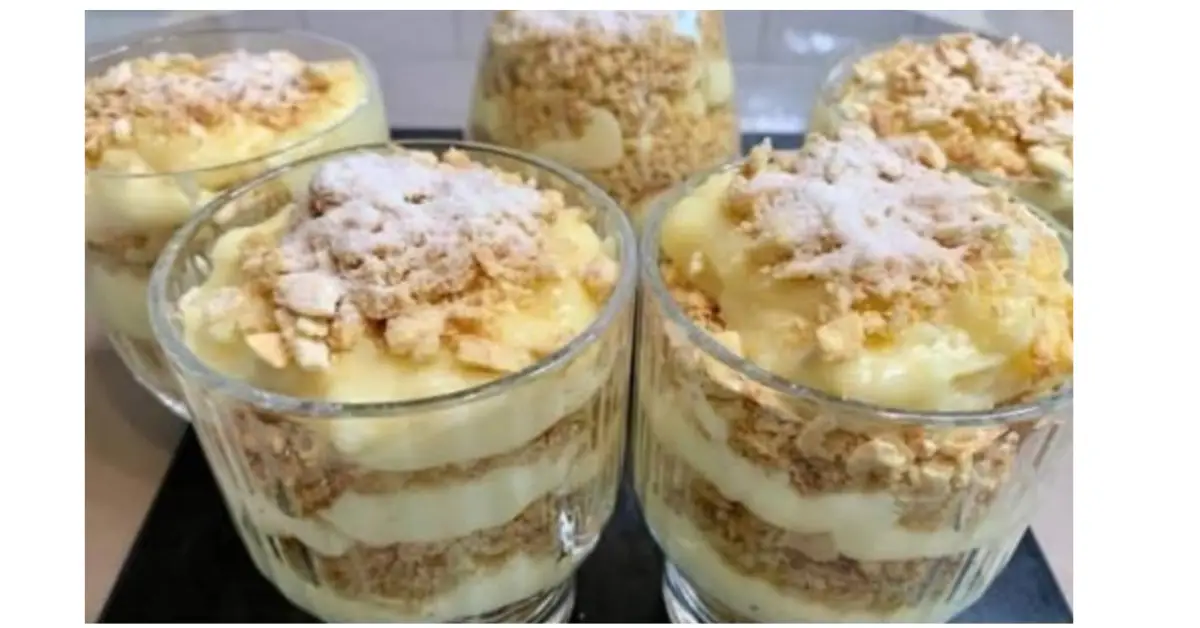 Napoleon la pahar – desert crocant cu cremă de vanilie