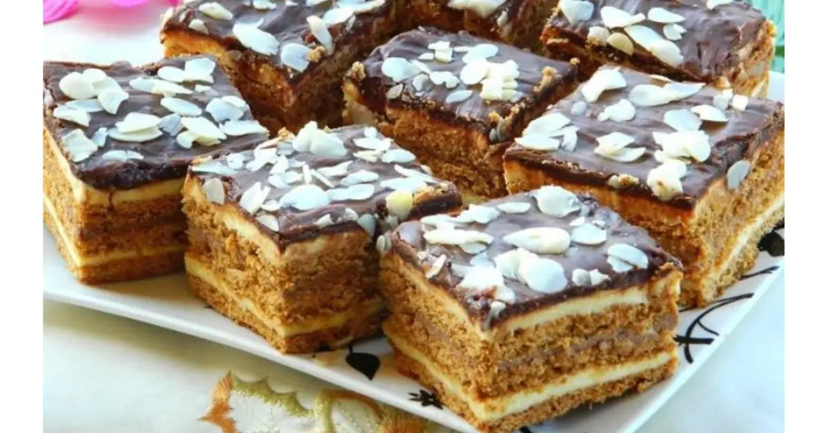 Rețetă de prăjitură de post cu cremă de vanilie și glazură de ciocolată