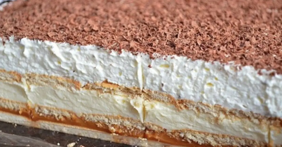 Rețetă prăjitură fără coacere cu caramel – rapidă și cremoasă